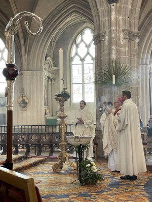  20220417 messe de Pâques Blois 4809