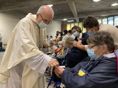 202107 007 Lourdes messe avec Mgr Batut