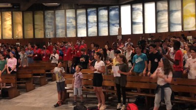 20220714 Lourdes soirée reconciliation louange 002