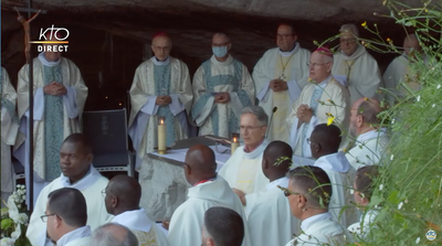 20220715 Lourdes Messe grotte 10.05.06