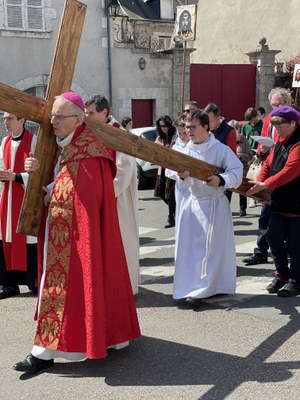  20220415 chemin Croix Blois 4732