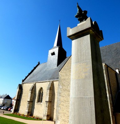 Ouzouer-le-Marché : Église Saint-Martin 