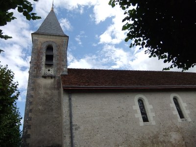 Eglise Saint Pierre à Feings